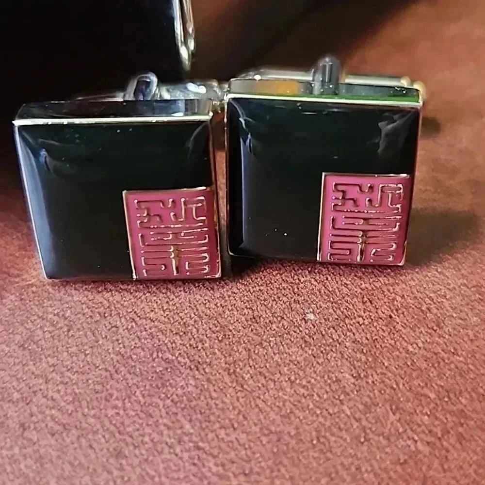 2 sets of Shanghai Tang Cufflinks Black & Red/Green Square with Silver Star Box